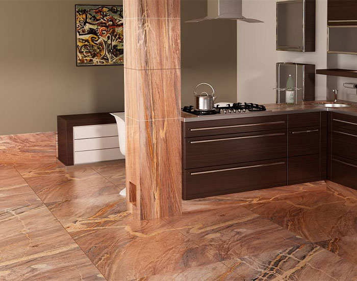 očiščena marmorna tla v kuhinji