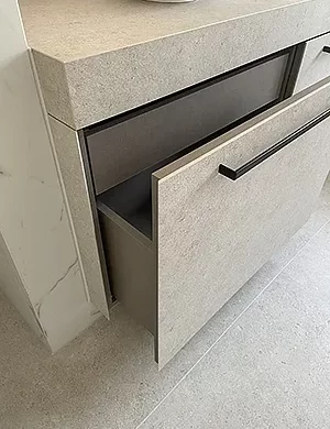 kuhinjski-pult-keramicne-ploscice